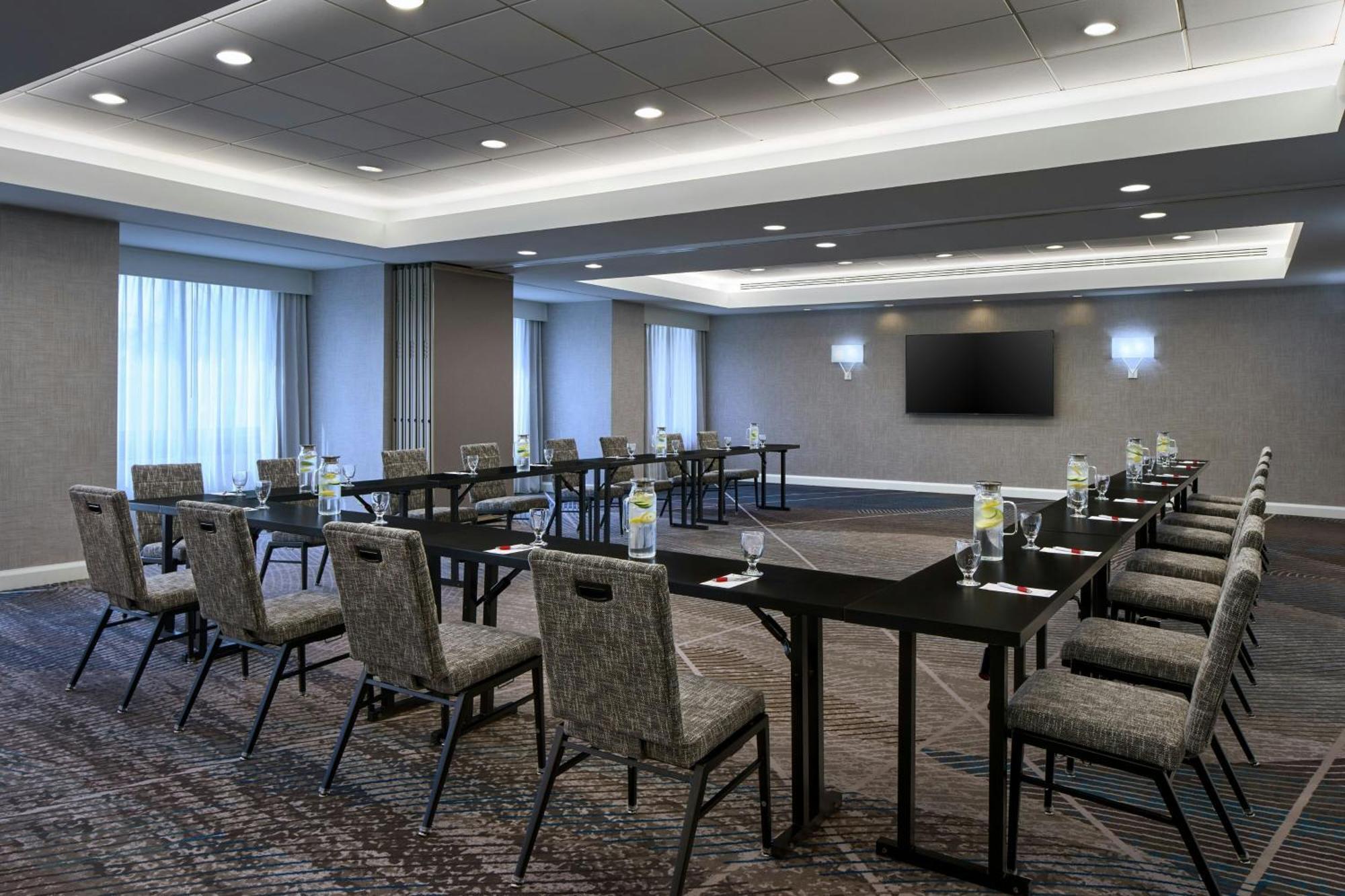 Washington Dulles Marriott Suites Herndon Exterior foto